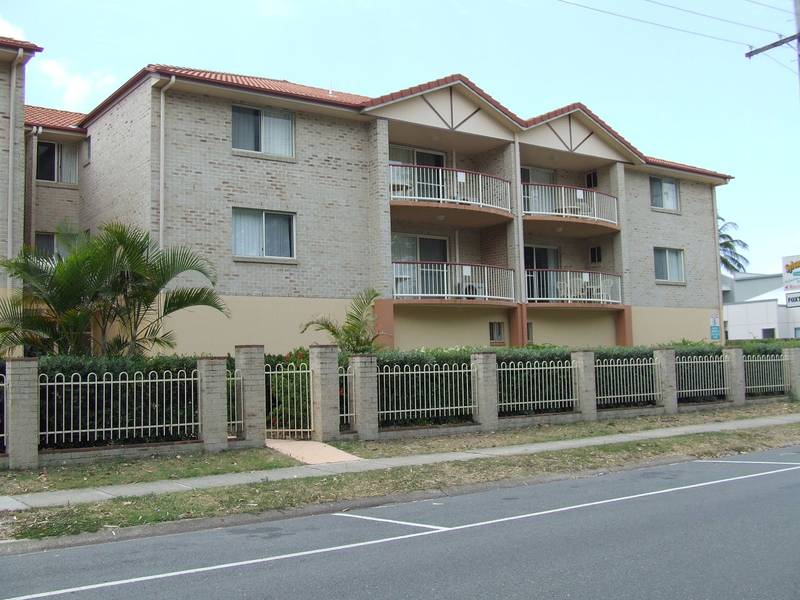 Waterfront Unit Picture 1