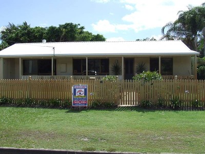 Tropical Retreat Handy To Surf & Golf Picture Tropical Retreat Handy To Surf & Golf Picture