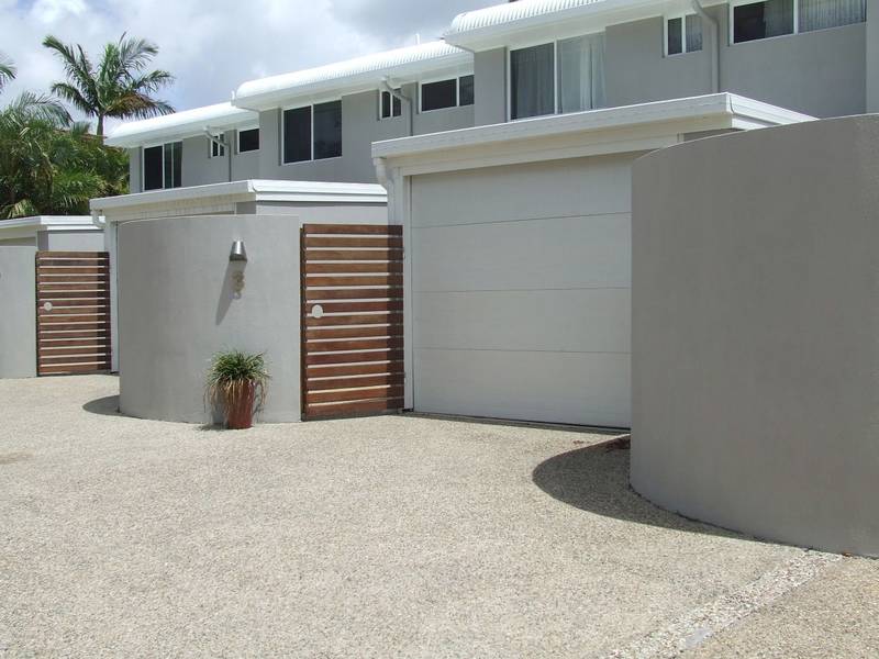 Live In, Rent Out Or Holiday Accommodation! Picture 1