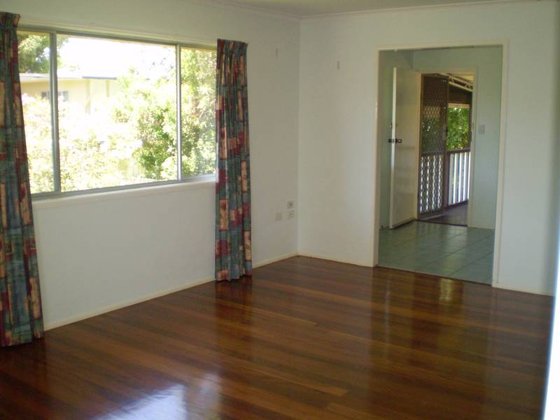 Surf Beach Nearby Picture 2