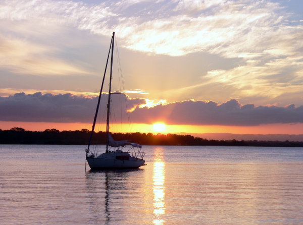 Popular Waterfront Location Picture Popular Waterfront Location Picture