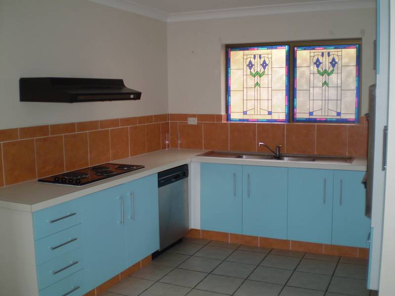 Massive near to the beach Picture 3