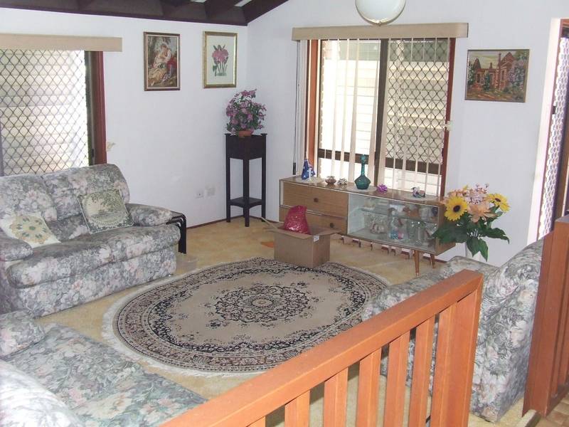 3 Bedrooms, Brick & Under $300,000!!! Picture 2