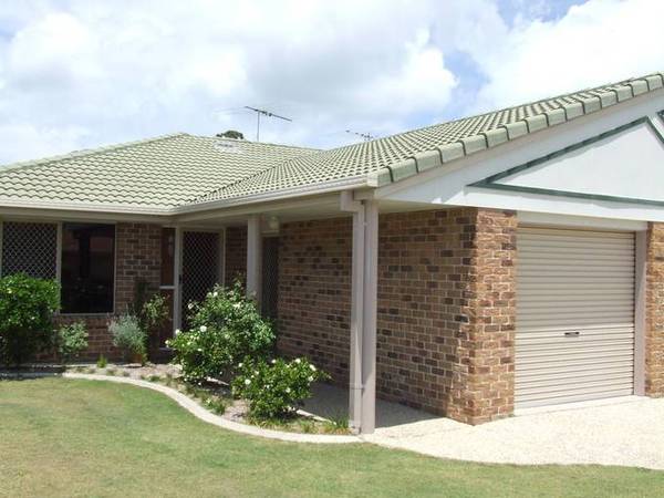 Ground Floor Unit - Ducted Air - Side Access Picture 1