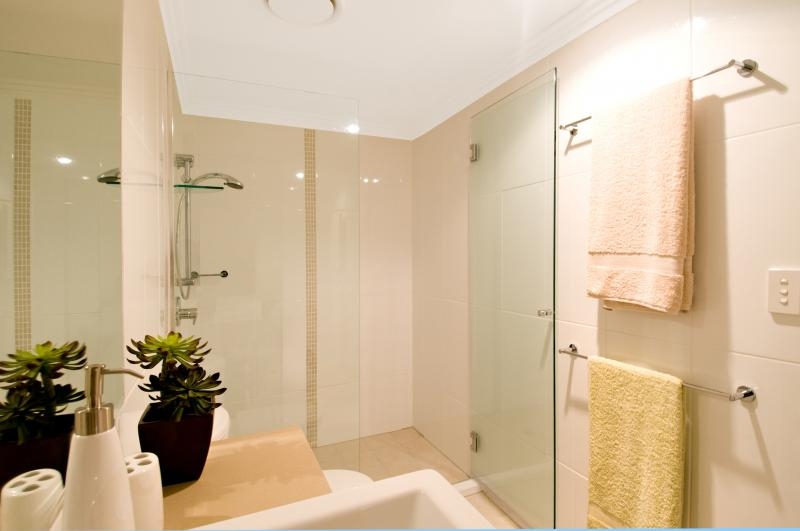 PREMIUM WATERFRONT POSITION -PERMANENT RENTAL Picture 1