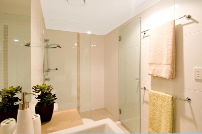 PREMIUM WATERFRONT POSITION -PERMANENT RENTAL Picture