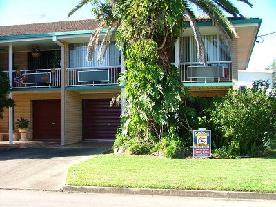 UNIT OFFERING LOCATION & SPACE Picture