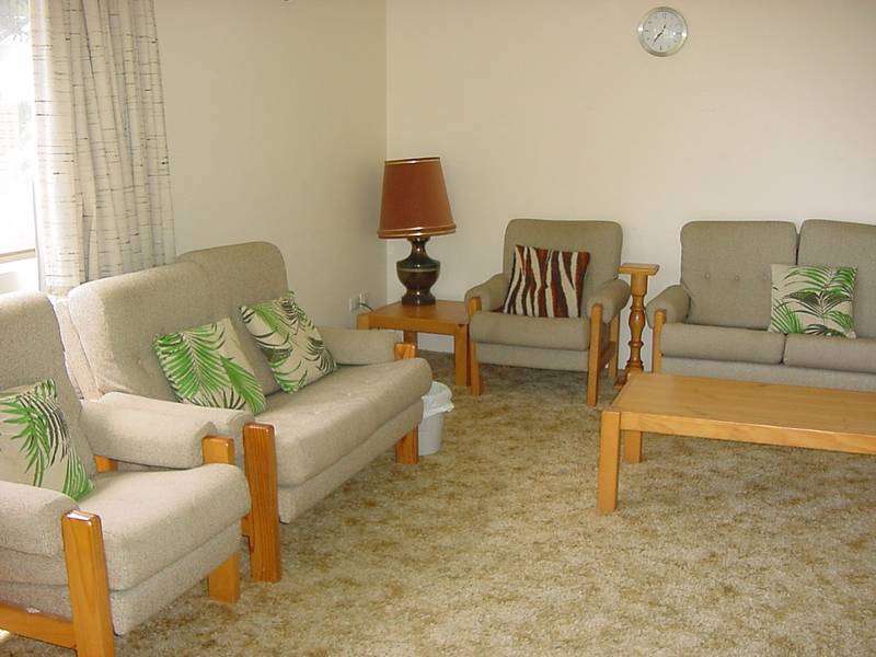 GROUND FLOOR WATERFRONT UNIT ON SOUTH ESPLANADE Picture 3