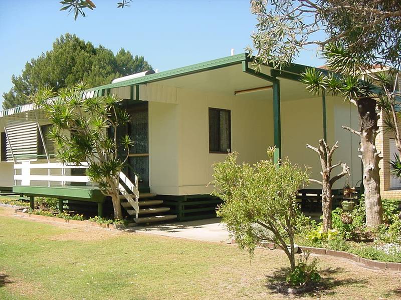 BRING THE FAMILY Picture 1