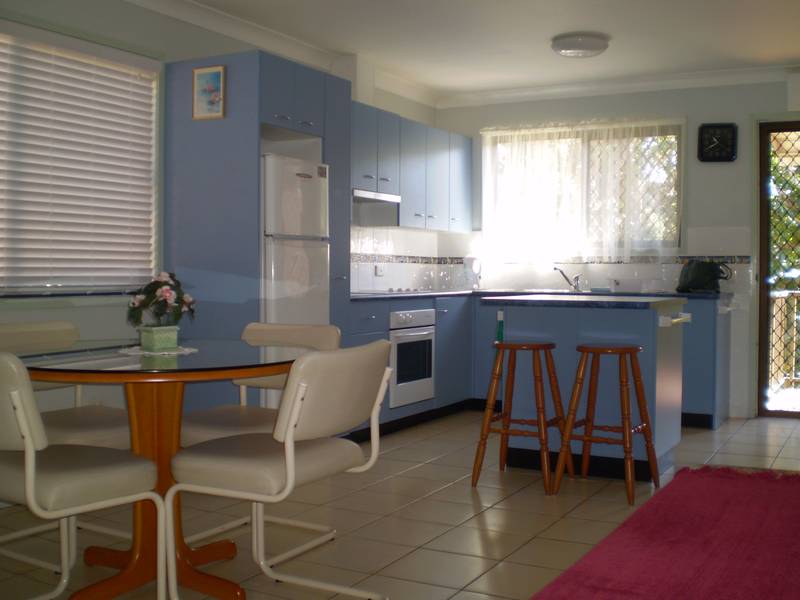 Welsby Court Picture 3