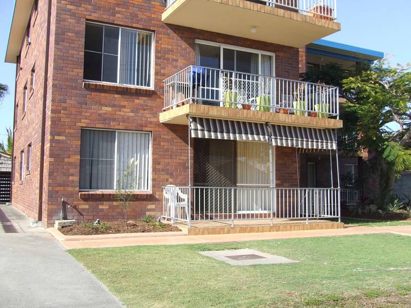 Just A Stroll To The Water Picture 2