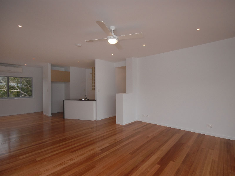 Wattle Terraces Picture 2