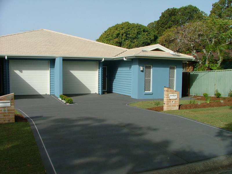 Duplex: Big, Bright & Brand New Picture 1