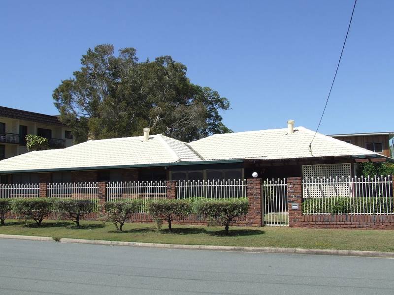 ATTENTION $600,000 PLUS BUYERS!! Picture 1