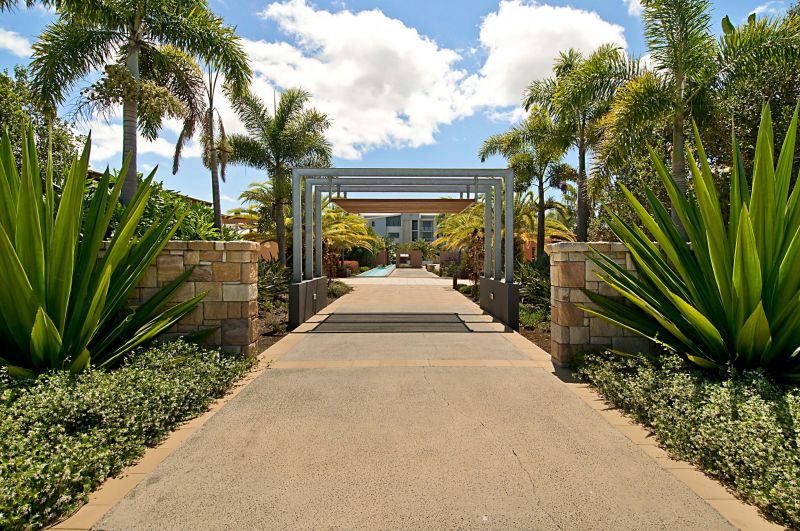 Spinnaker Blue: Luxurious House Sized Apartments Picture 3