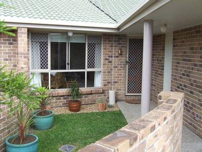 Ground Floor - Walk To Shops Picture