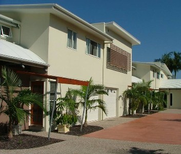 Ultra Modern Townhouse - Central Location Picture