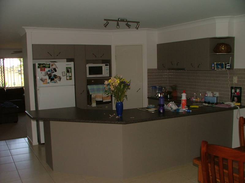 Spacious & Comfortable Picture 3