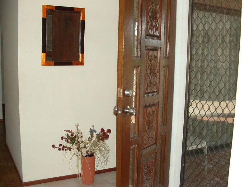 HOME CLOSE TO PASSAGE Picture 3