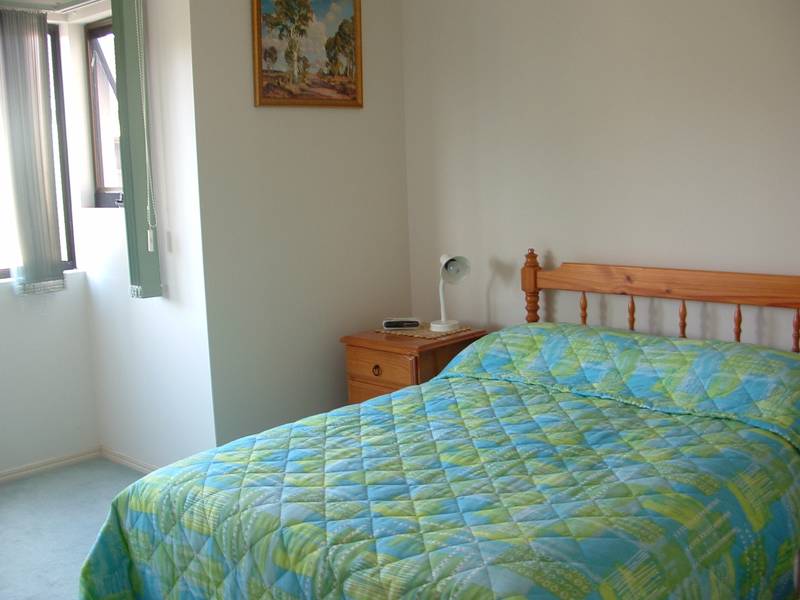 Bayview Apartments Picture 2