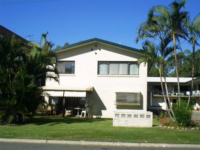 REFRESHING, ELEGANT & AIR CONDITIONED Picture REFRESHING, ELEGANT & AIR CONDITIONED Picture