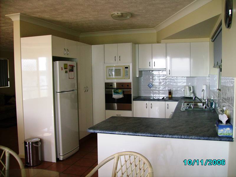 WATCH THE DOLPHINS SWIM BY FROM THIS WELL APPOINTED UNIT Picture 3