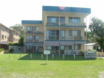 WATERFRONT
UNIT WITH FANTASTIC VIEWS Picture WATERFRONT
UNIT WITH FANTASTIC VIEWS Picture