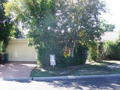 Brick + 4 Beds + Pool + Location = Value Picture Brick + 4 Beds + Pool + Location = Value Picture