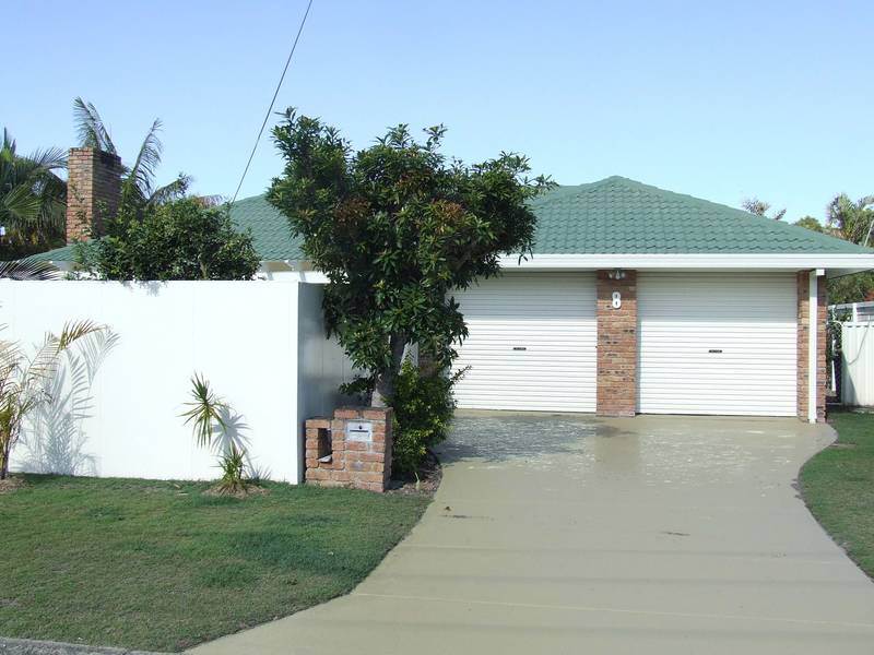 Spacious, Spectacular & Super Location Picture 2