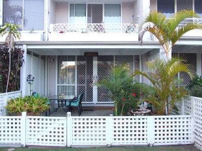 Great Townhouse Close To Passage Picture Great Townhouse Close To Passage Picture