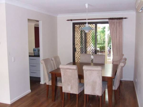 Tropical Garden Paradise Picture 3