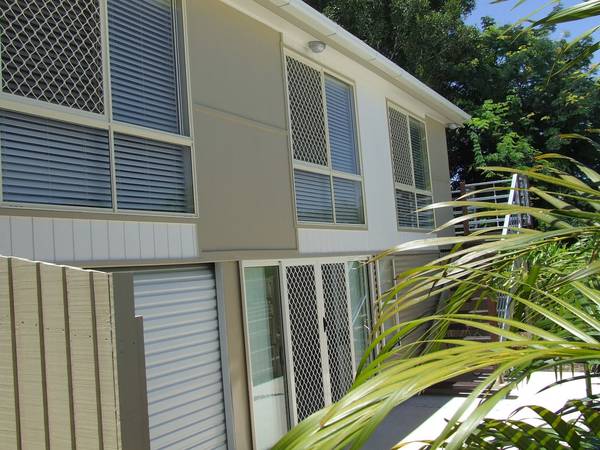 Spectacular Home In Top Location Picture 3