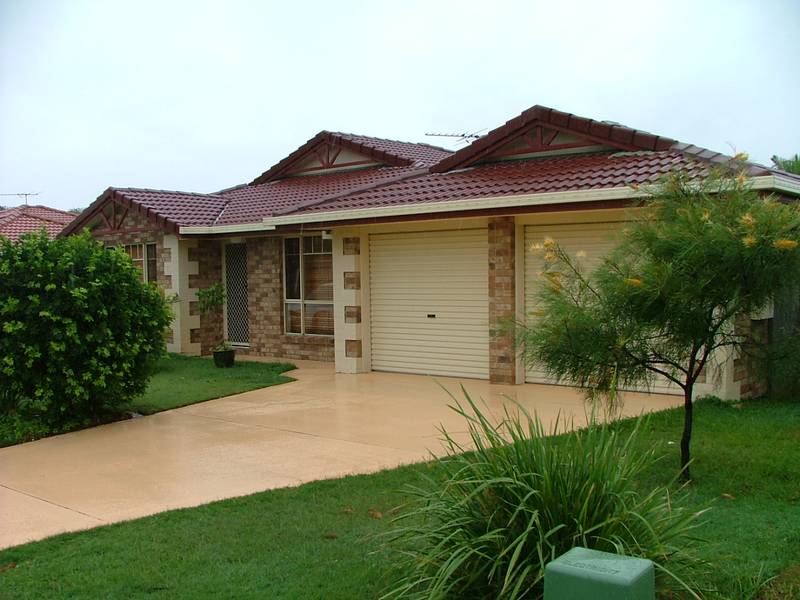 Stylish 4 Bedroom Home Picture 1