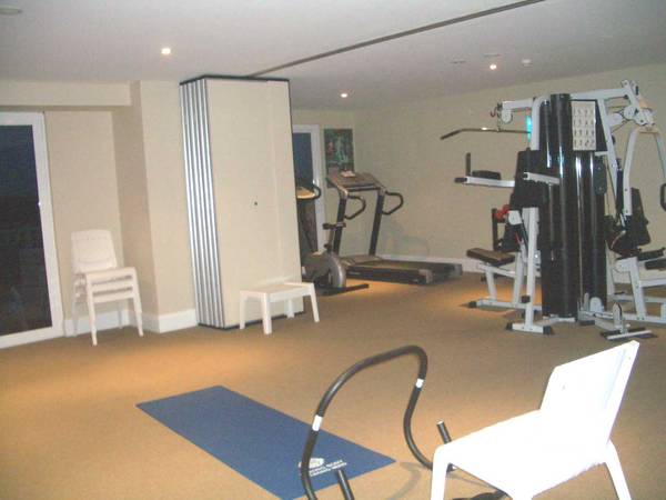 A Home with the Extras Picture 2