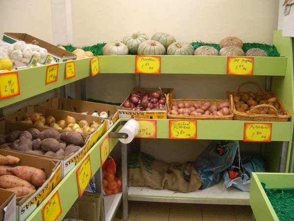 Quality Fuit & Delicatession Business Picture 3