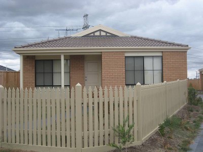 LESS THAN 12 MONTHS OLD - AVAILABLE 26/03/09 Picture