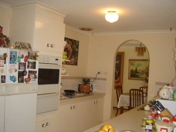 SO CLOSE TO EVERYTHING AND INSTANTLY APPEALING Picture 2