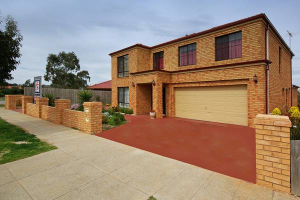 Designed for Easy Living Picture