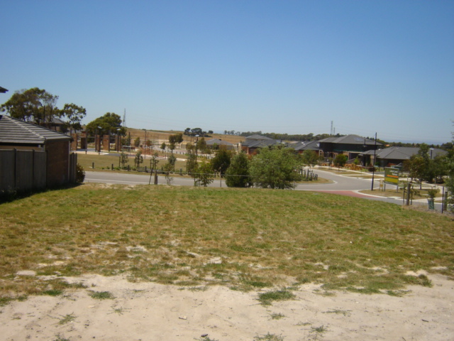 STAGE 1 - VENDOR MUST SELL! Picture 2