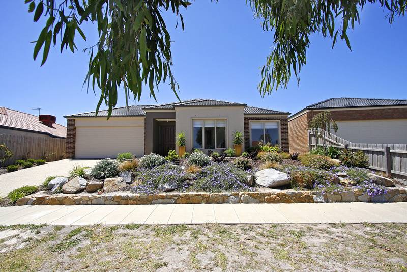 FAMILY LIVING AT ITS BEST Picture 1