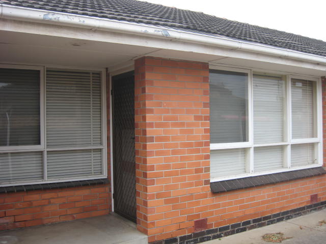 **LEASED Awaiting Deposit** Picture 1