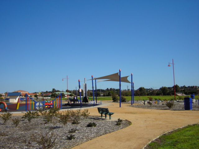 READY - SET - BUILD Picture 3