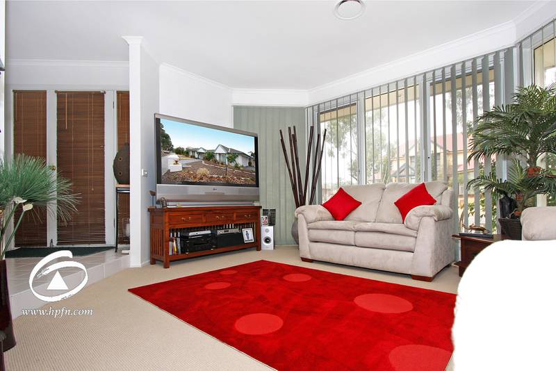 Location and Presentation. . . It's a Sensation Picture 3