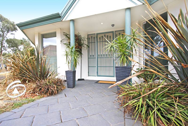 Location and Presentation. . . It's a Sensation Picture 2