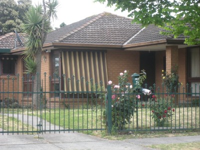 **APPLICATION PENDING** THREE BEDROOM HOME Picture