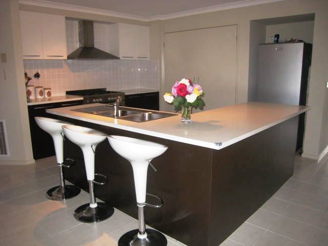 SIMPLY STUNNING **LEASED AWAITING DEPOSIT** Picture SIMPLY STUNNING **LEASED AWAITING DEPOSIT** Picture