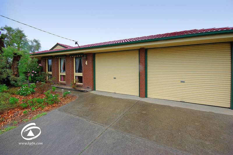 ENTERTAINERS DELIGHT Picture