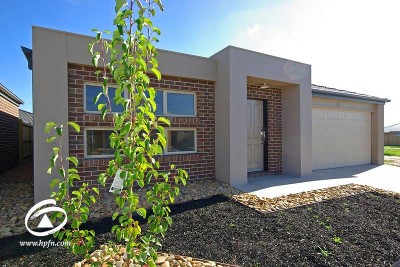 ALL THE HARD WORK IS DONE - JUST MOVE IN & ENJOY Picture