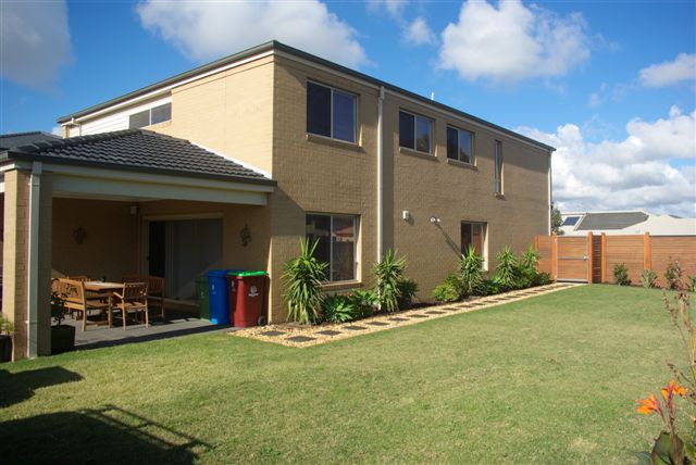 * UNDER APPLICATION* MARRIOTT WATERS!! HUGE 5 BEDROOMS Picture 3