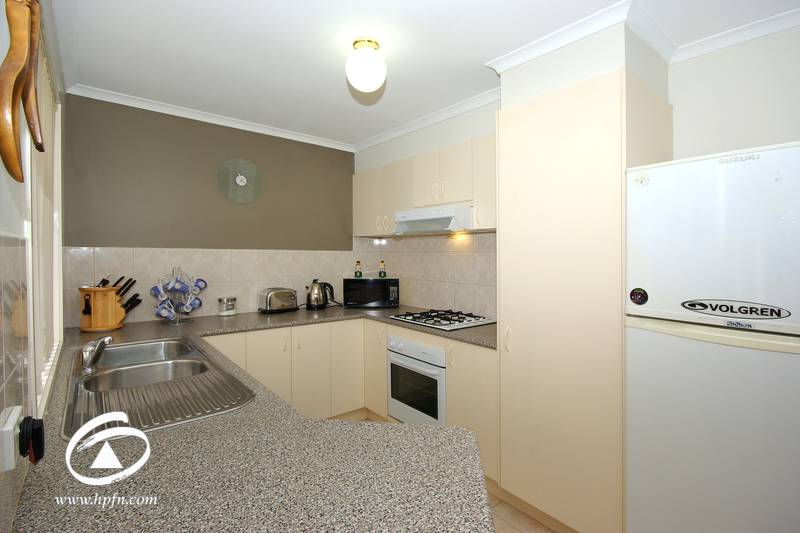 PICTURE PERFECT Picture 3